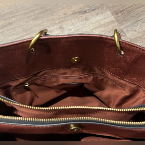 Fossil Lane Satchel Purse - Picture 11 of 16